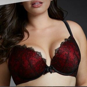 Torrid Red w/black lace overlay push-up bra, 42C, EUC